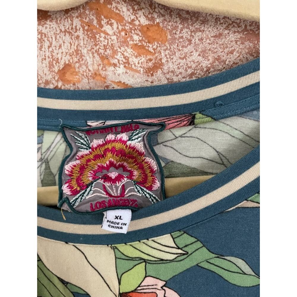Johnny Was Romano Raglan Short Floral Tee - Picture 2 of 4